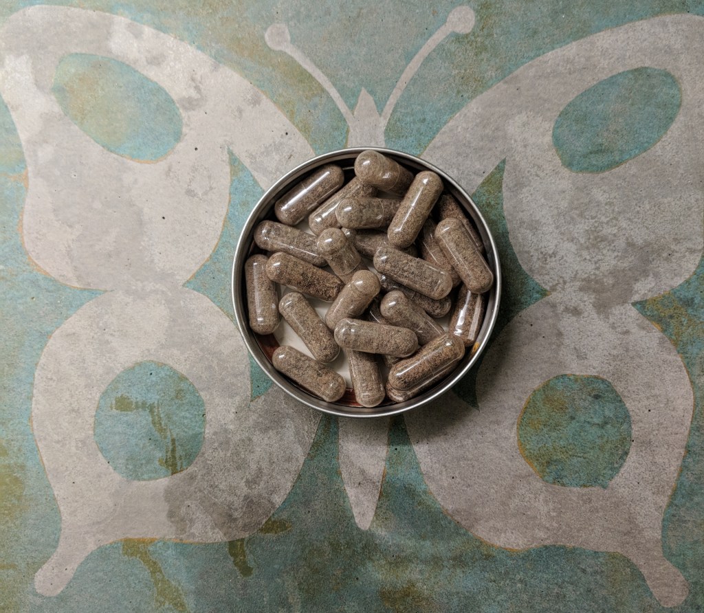 Placenta pills from encapsulation